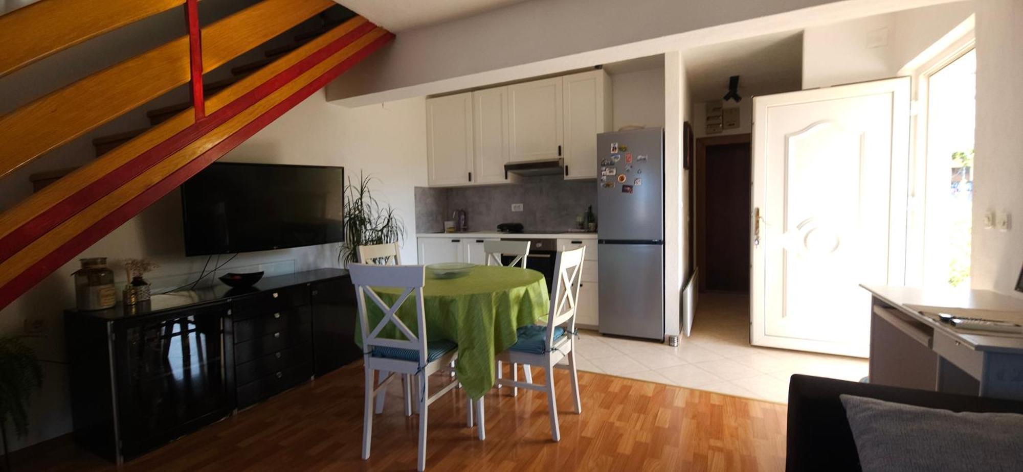 Joeduplex Seeview Podstrana Bagian luar foto